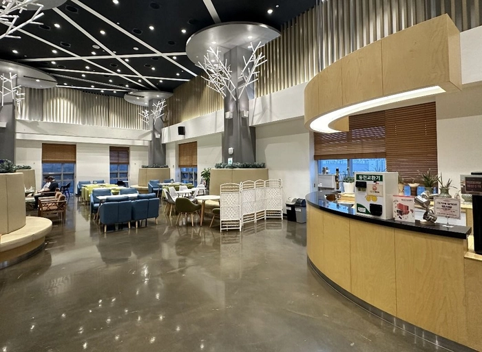 비즈웨이브-영상/미디어아트 제작 디자이너