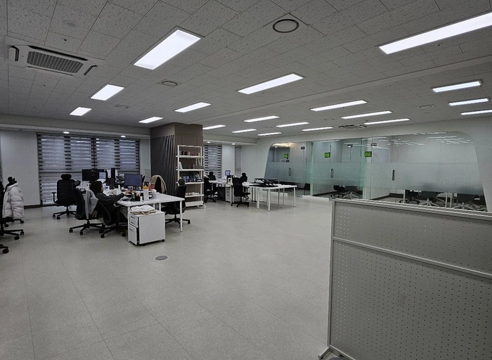 더블유피아이씨디지털코리아-Logistics team CS Specialist