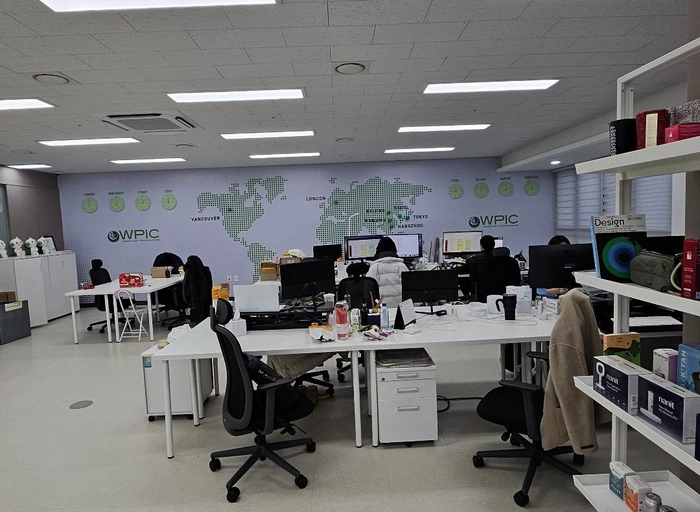 더블유피아이씨디지털코리아-Logistics team CS Specialist