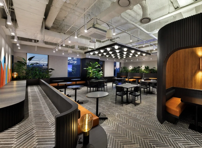 쿠시먼앤드웨이크필드코리아-HSW Specialist (Client Site)