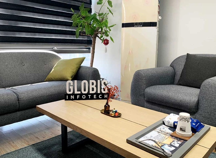 큐리어드-서비스/사업 기획