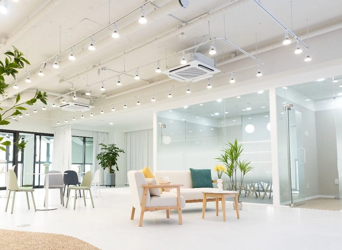 미립-[ilso] 코스메틱 브랜드 일소 미국 틱톡샵 MD (1년 이상)