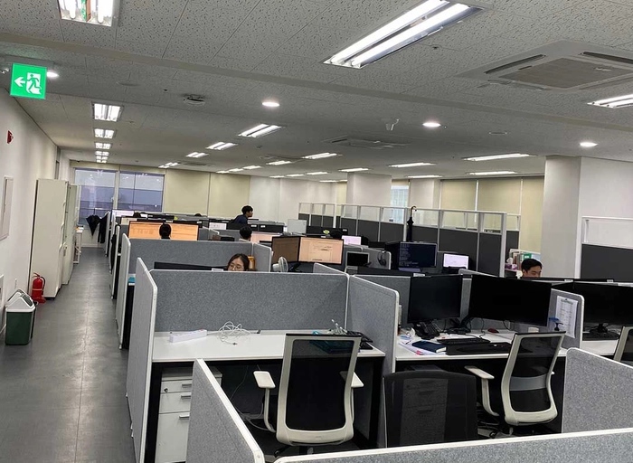 지니너스-IR/PR/공시 담당자