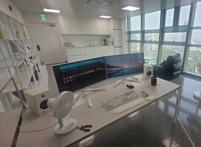 스터드앤너드-신규 브랜드 콘텐츠 마케터