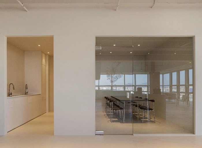 이터널그룹-[레이브] 패션 기획 MD (RTW)