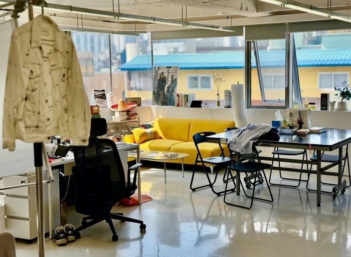 더뉴그레이-[마케팅/전략] 브랜딩 및 비즈니스 리드