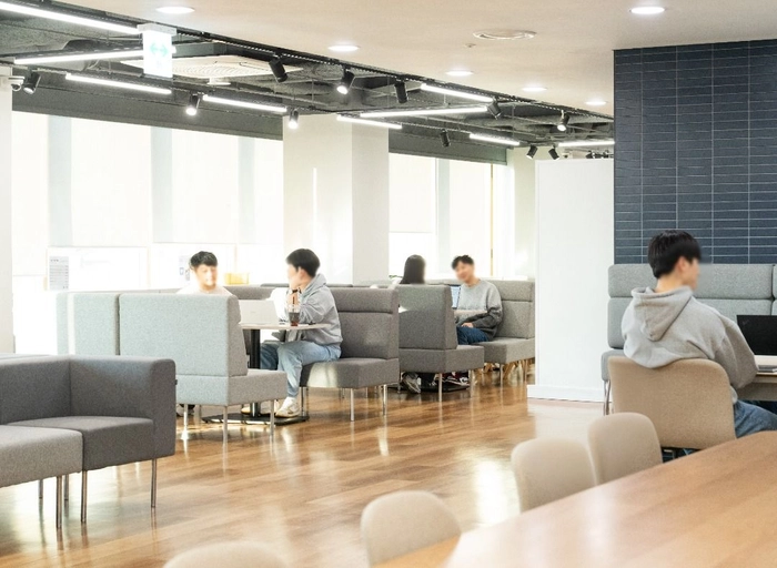 마케마케-영상 제작자 (메타 광고, 인스타그램 콘텐츠 기획)