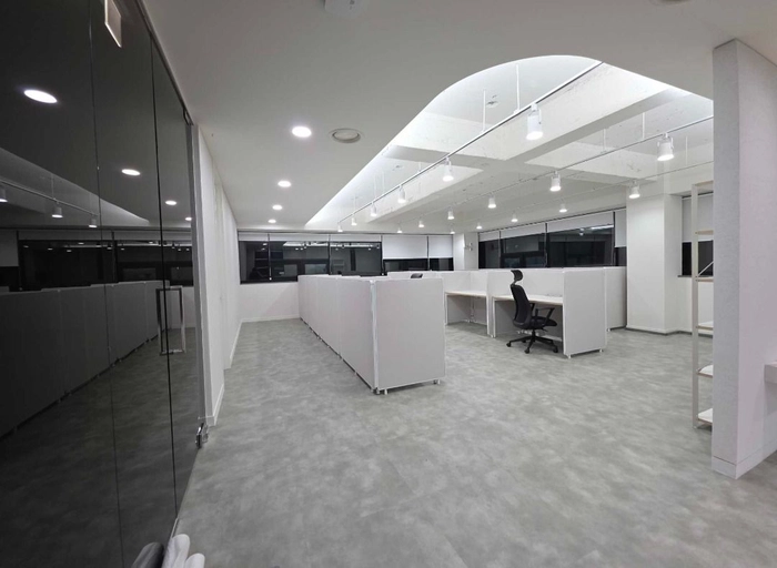 미라클코트-브랜드 디자인 디자이너 2년 이상