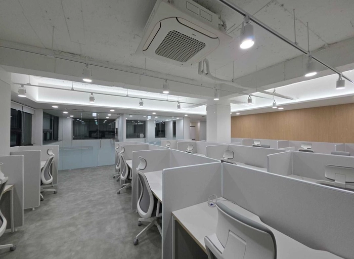 미라클코트-브랜드 디자인 디자이너 2년 이상