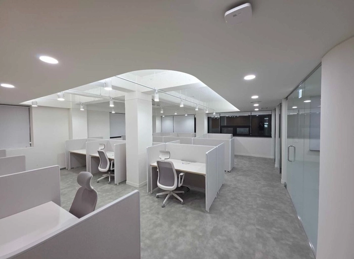 미라클코트-브랜드 디자인 디자이너 2년 이상