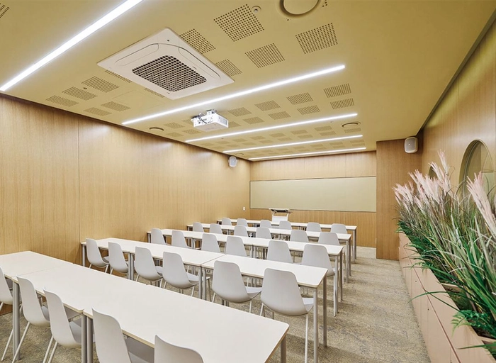 유니드컴즈-글로벌 B2C 서비스 콘텐츠 마케터 3~5년