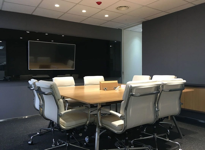 한국아이큐비아솔루션스-Management Consulting Principal