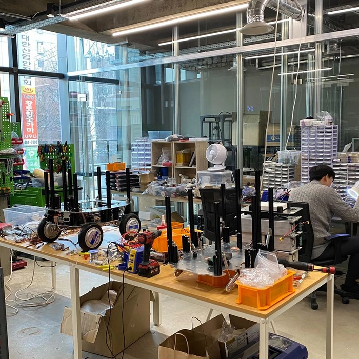 뉴빌리티-휴머노이드 로봇 제어 소프트웨어 엔지니어