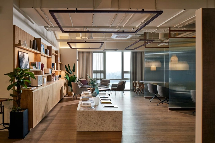 아이스크리에이티브(ICECREATIVE)-채널 담당 PD