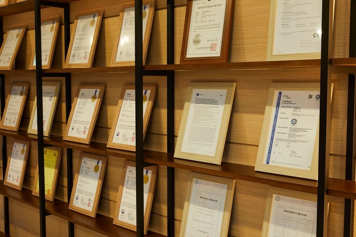 딥바이오-Frontend Software Engineer