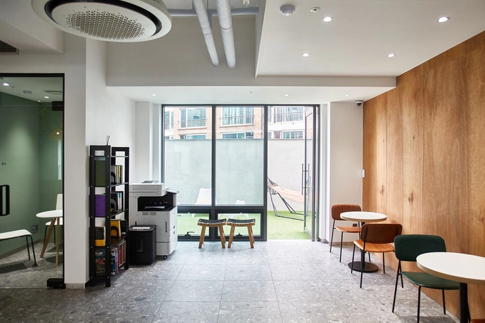 레드블루-[바디코디] 서비스/비즈니스 기획자 (5년 이상)