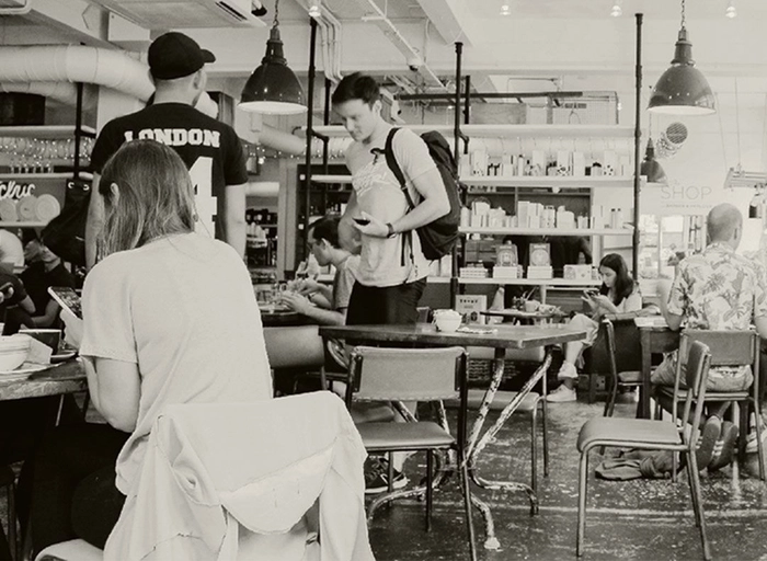 스프링온워드-사업개발 및 기획