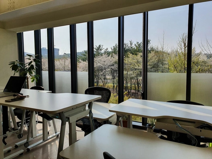 네이버커넥트-그래픽 디자이너