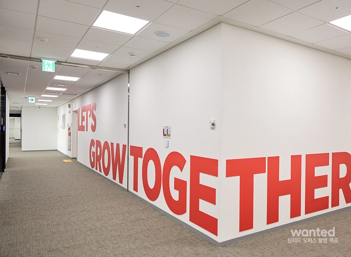 에이피알-[메디큐브 일본] 뷰티 온라인 MD