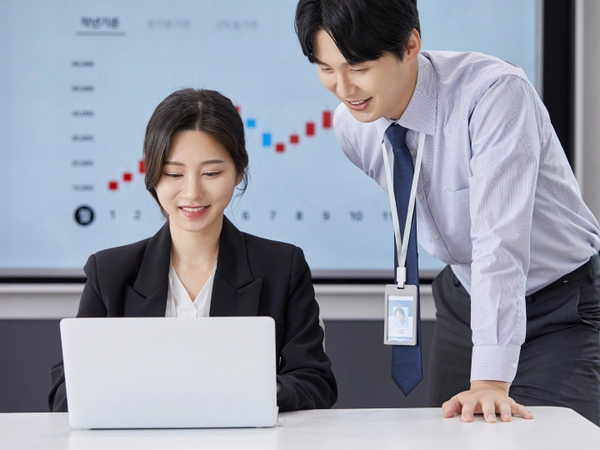 채용홈 매력태그