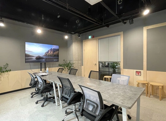 인테이크-인플루언서 마케터 (5년 이상)