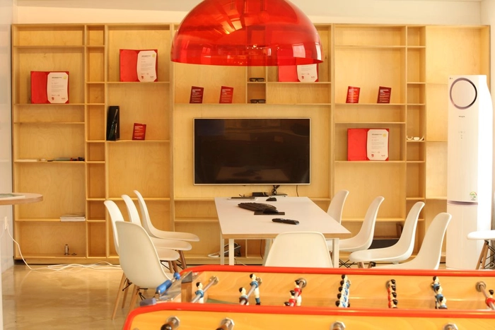아지앙스(Asiance)-Junior Project Manager