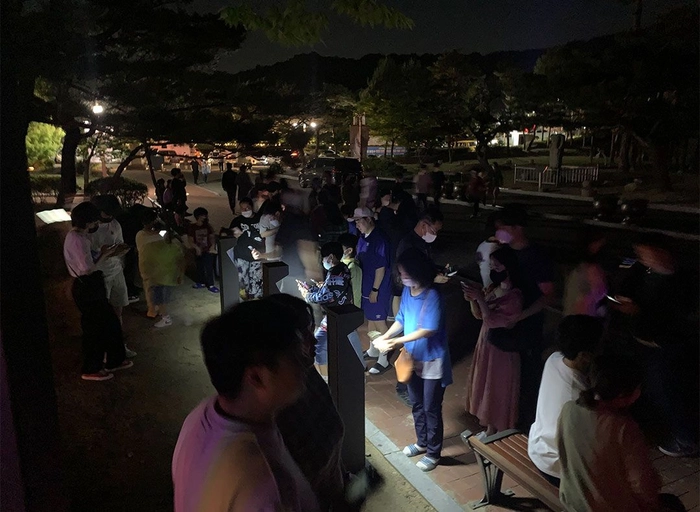 모온컴퍼니-모션그래픽 디자이너