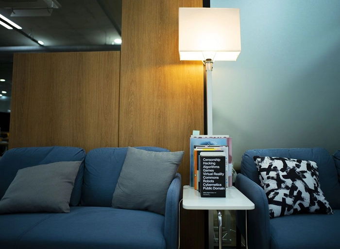 모온컴퍼니-모션그래픽 디자이너