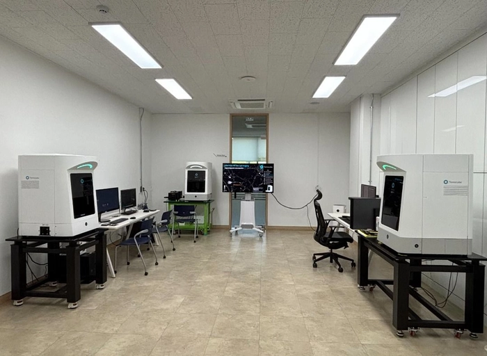 토모큐브-하드웨어 엔지니어