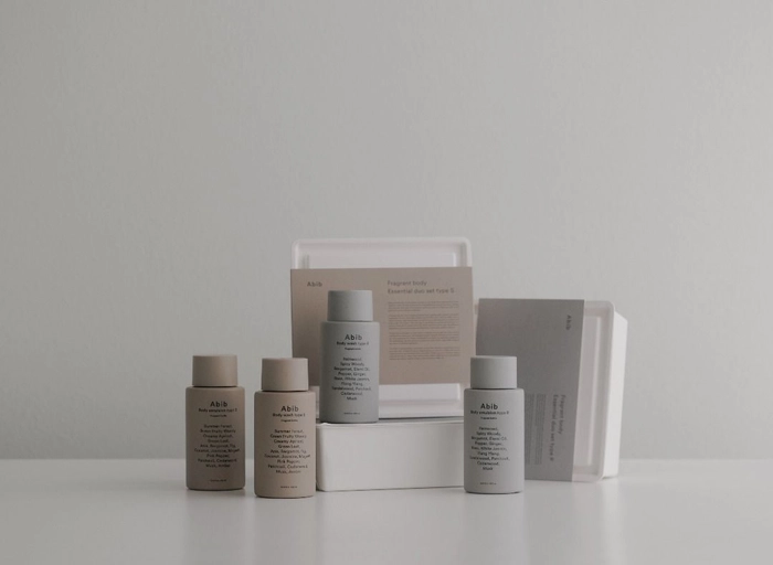 포컴퍼니-화장품 제품패키지 디자이너 (NAMING.)