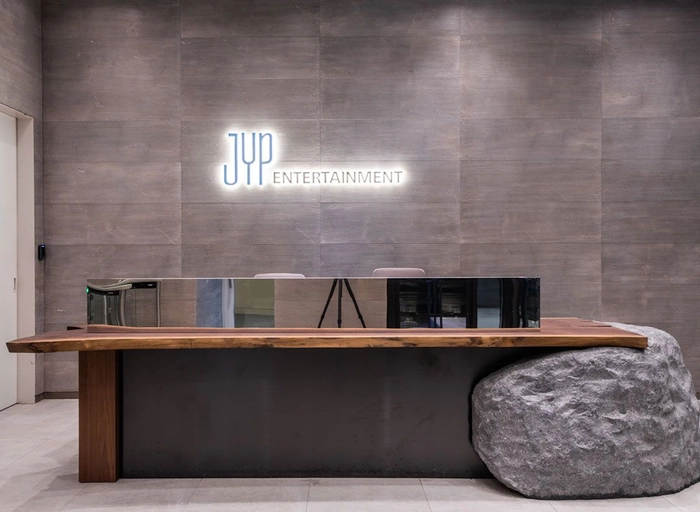 제이와이피엔터테인먼트(JYP)-IT LAB Team Leader (5년 이상)