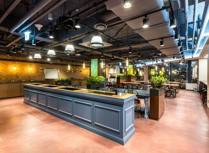 제이와이피엔터테인먼트(JYP)-IT LAB Team Leader (5년 이상)