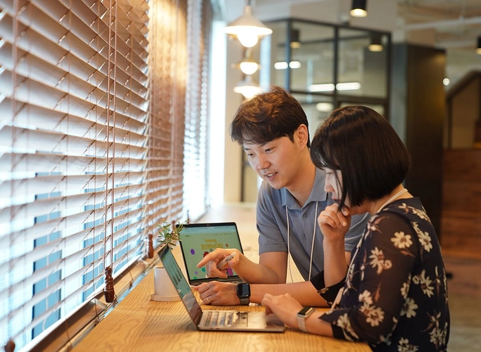 크몽(kmong)-퍼포먼스 마케터(앱광고)