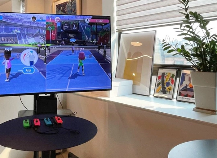 숏뜨-Graphic Designer