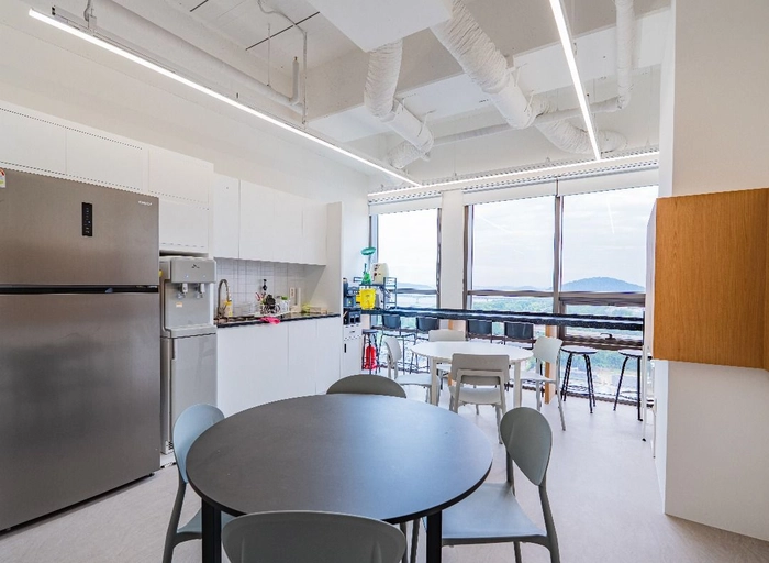 제이비컴스컴퍼니-시각디자인부문 5년 이상