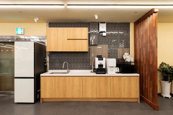 클레로보틱스-3차원 머신비전 생산관리 (4년 이상 · 대리급)