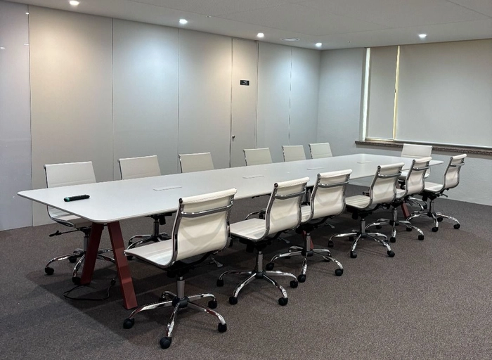 렌트리-백엔드개발자 (5년차 이상)