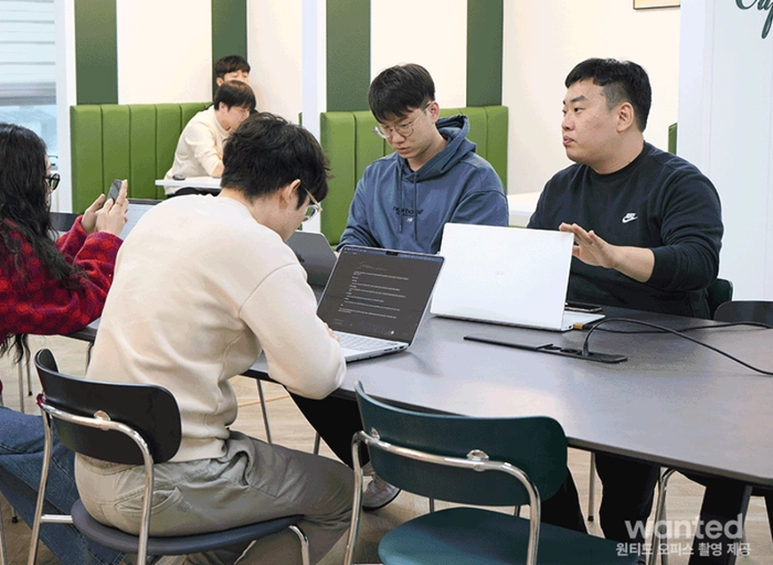 휴머스온-Data Engineer