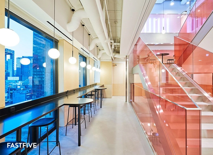 프랙티컬스트래티지-마케팅 AE 1년 이상