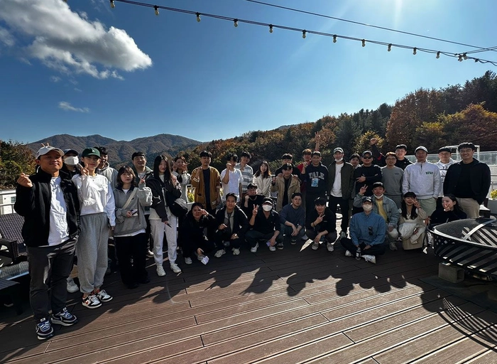 쉐어잇-회계 및 영업 지원 업무 (1년 계약직)