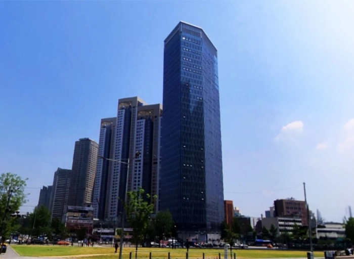 라덱셀(Radexel)-방사선치료기(의료기기) 기계설계 엔지니어(5년 이상)