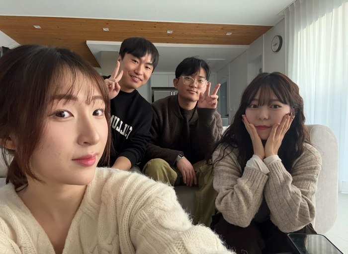 비더에그-모루라이브 백엔드 개발자 (4년이상)