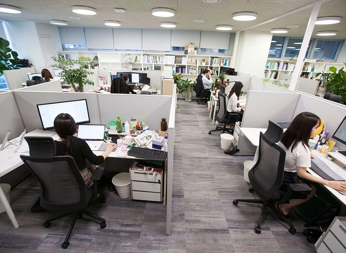 법무법인 디엘지-변호사 (3년 이상)