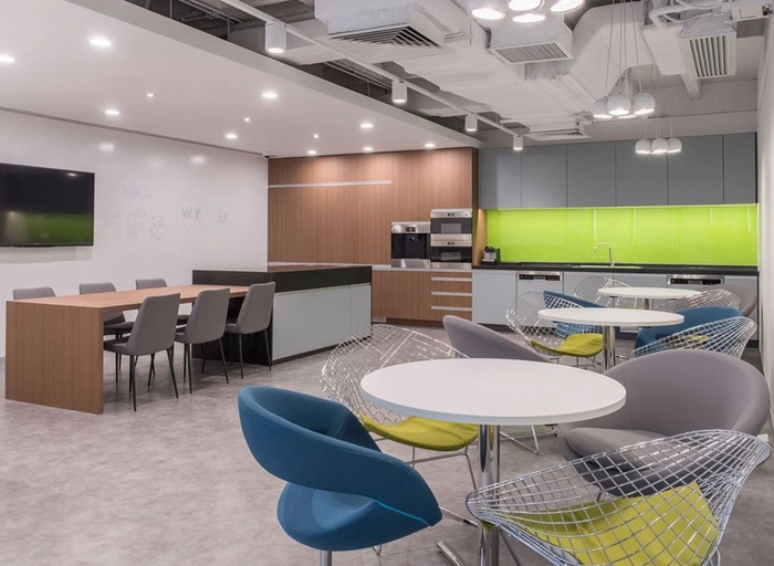 WorldFirst Asia Limited-Premium Service Team, Relationship Manager (6 month contract)