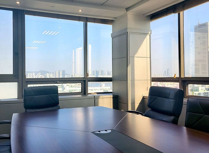 아이알큐더스-풀스텍 개발 (JAVA, VUE) (5년차 이상)