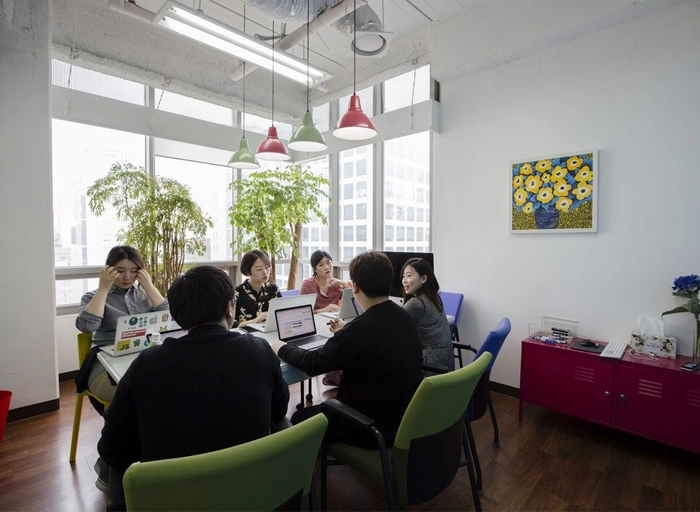 모젯(정오의데이트)-콘텐츠 크리에이터