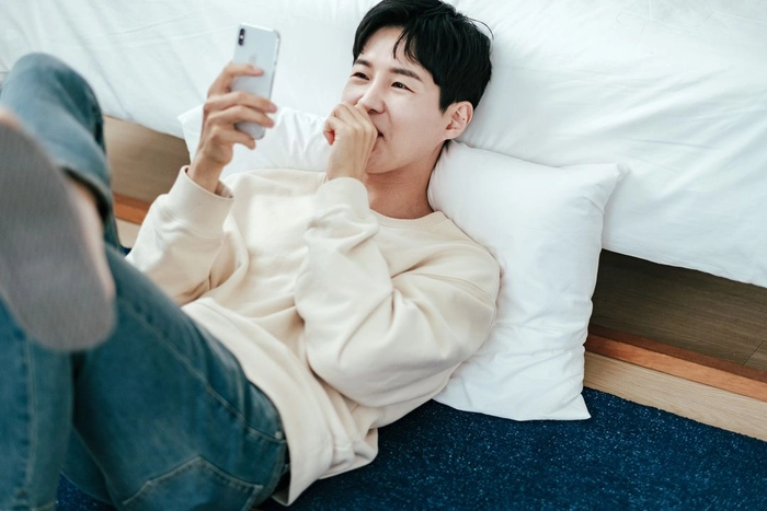 모젯(정오의데이트)-콘텐츠 크리에이터