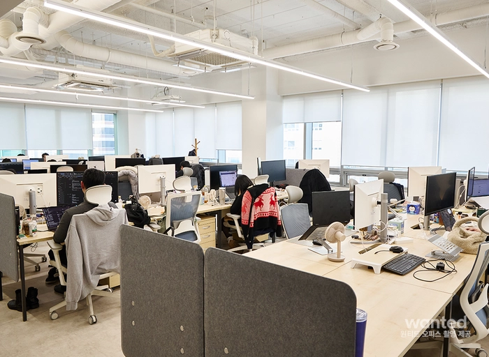 트리플콤마(골드스푼)-Product Designer (Senior)