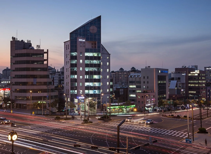 이스트게임즈-게임 클라이언트 개발자