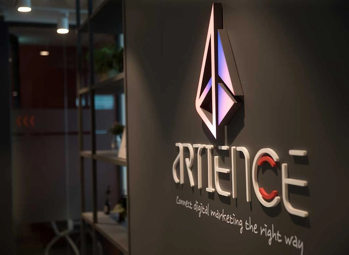 아티언스-글로벌 마케팅 데이터 분석가